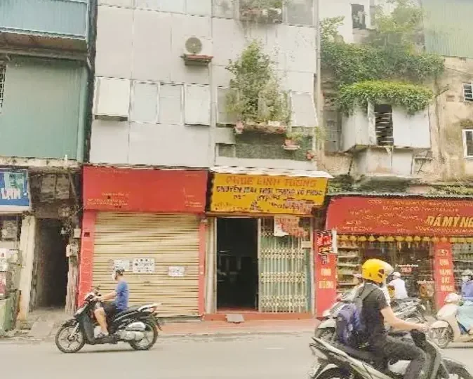 Bán nhà mặt phố Lê Duẩn mặt tiền cực đẹp, DT 190m2, giá 56 tỷ