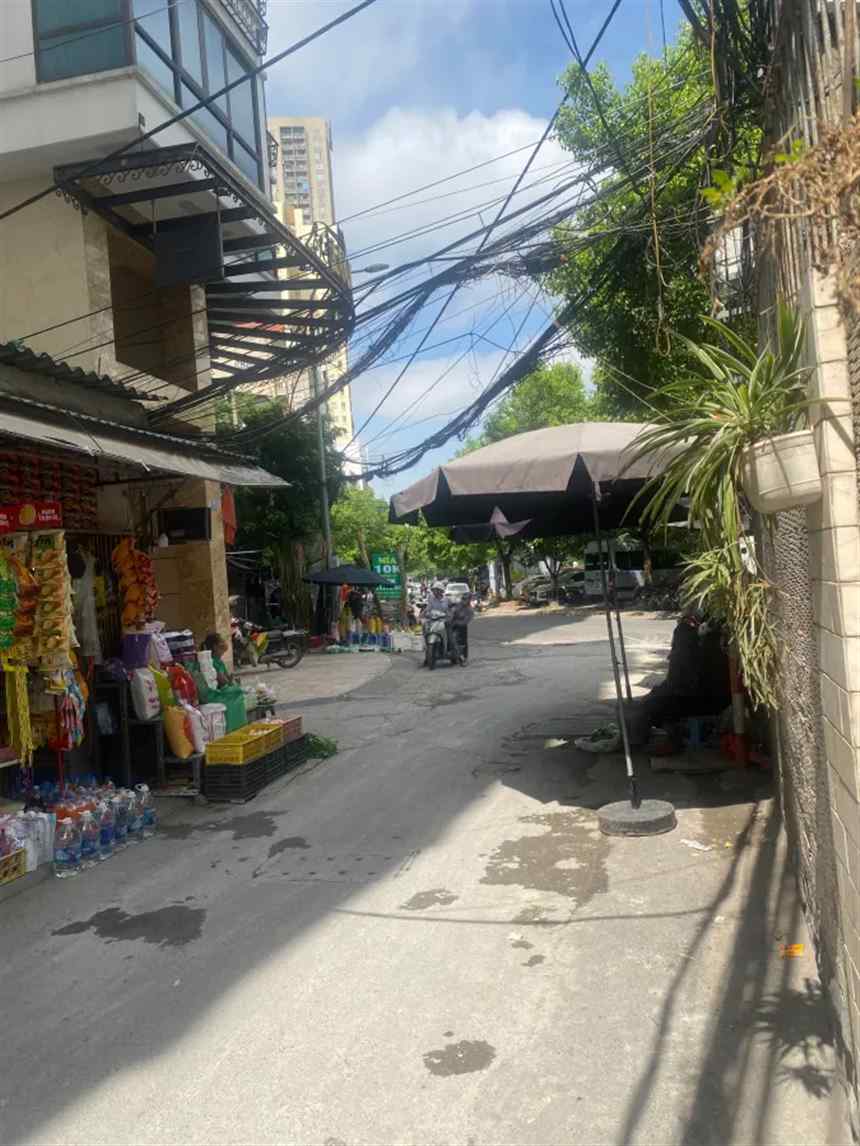 Bán Đất Mặt Phố Lô Góc Xây Tòa Văn Phòng Tú Mỡ, Cầu Giấy, Ngõ Ô Tô Tránh, Pháp Lý Sạch, Giá Nhỉnh Nhẹ 31 Tỷ