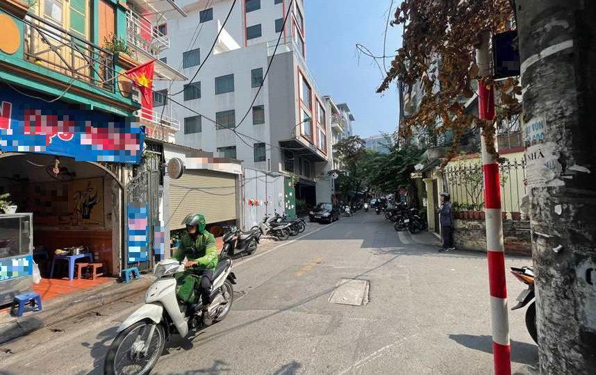 Bán Đất Mặt Phố Kim Mã Thượng Trung Tâm Quận Ba Đình, DT 104m2, Mặt Tiền 6m, Ô Tô 2 Chiều, Kinh Doanh Thịnh Vượng, Giá 32 Tỷ