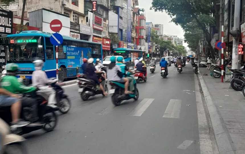 Bán Nhà 7 Tầng Thang Máy Siêu VIP Mặt Phố Tây Sơn, Đống Đa, Mặt Tiền Hơn 4m, Full Tiện Ích, Giá 36 Tỷ