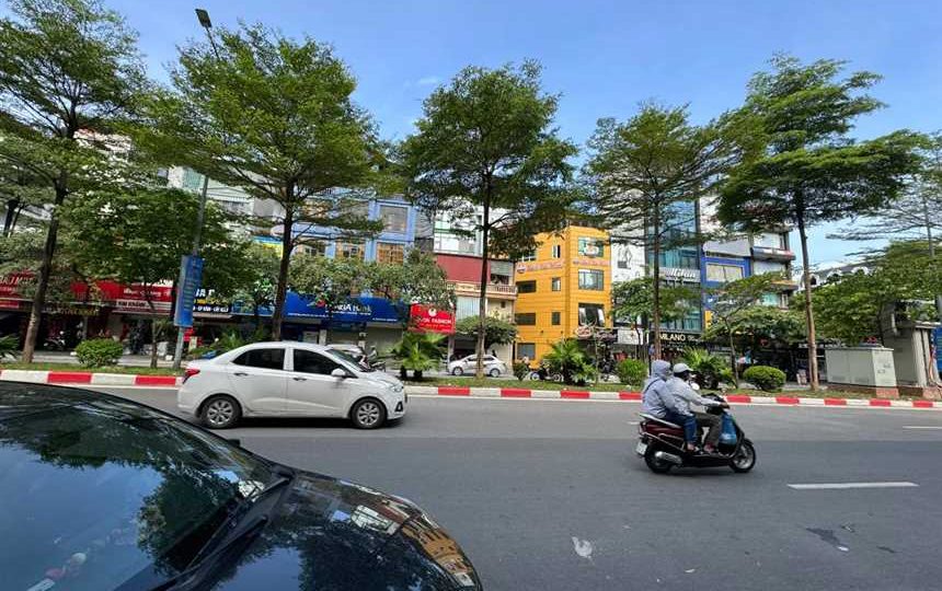 Bán Nhà Mặt Phố Trần Thái Tông, Cầu Giấy Nóng Hổi, Mặt Phố Quyền Lực, Kinh Doanh Sầm Uất, Khu Ít Nhà Bán, Giá 31 Tỷ