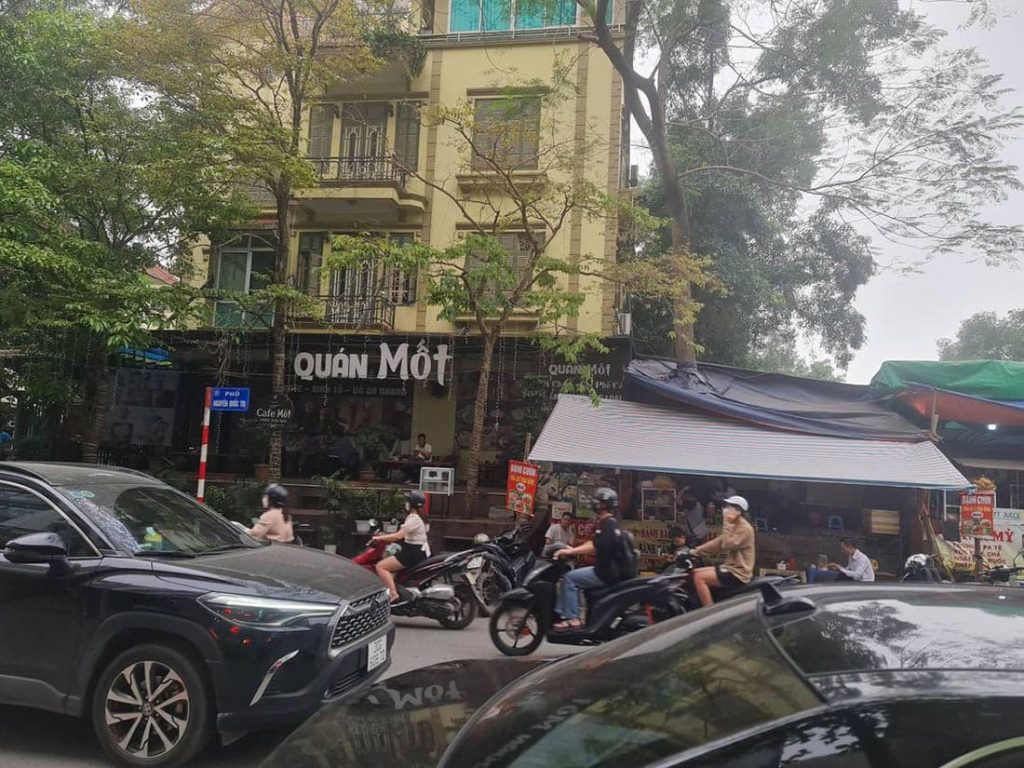 Bán biệt thự phân lô ô tô tránh, 4 thoáng, kinh doanh đa ngành