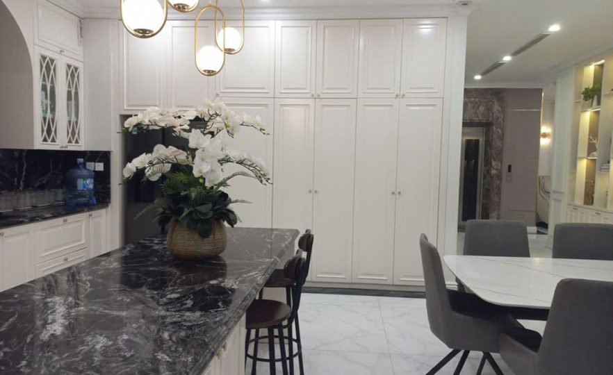 Bán biệt thự 4 tầng Vinhomes Ocean Park Gia Lâm, DT 308m2 giá 76 tỷ