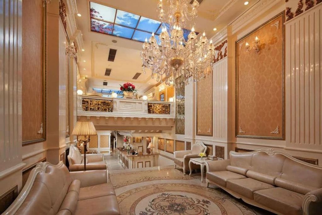 Bán khách sạn phố Hàng Bông 172m2, 9 tầng thang máy, 222 tỷ