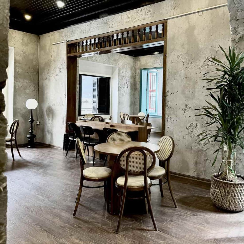 Bán biệt thự phố Nguyễn Du giá 94 tỷ, DT 112m2 cho thuê dòng tiền cực tốt