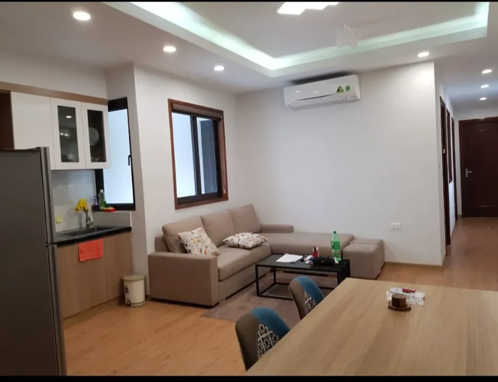 Bán nhà mặt phố thang máy xịn, 138m2, 8 tầng, 72 tỷ ở Yên Phụ
