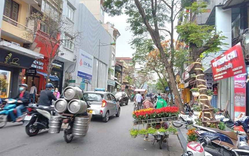 Bán Nhà Riêng Gần Hồ Gươm, Hoàn Kiếm, 4 Tầng, DT 41m2, Đường Ô Tô 2 Chiều
