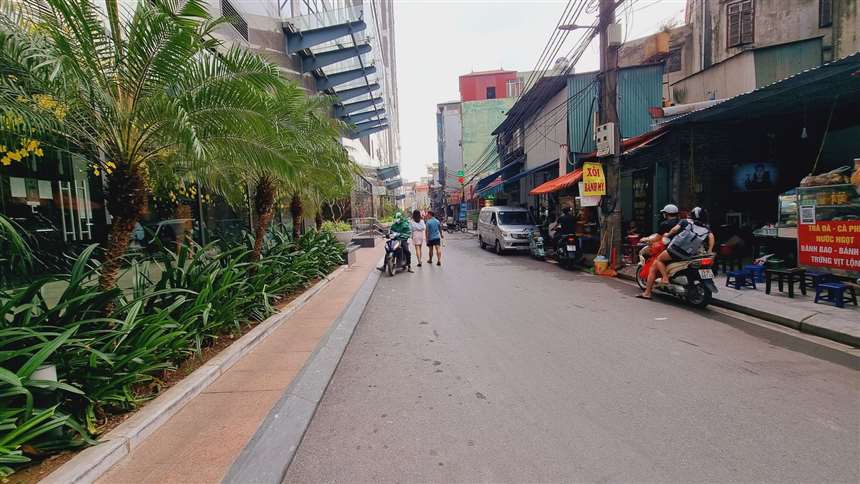 Bán Đất Vị Trí Vàng Khu Vực Lê Văn Lương, Thanh Xuân, Giá 36 Tỷ, DT 104m2, Mặt Tiền Siêu Rộng