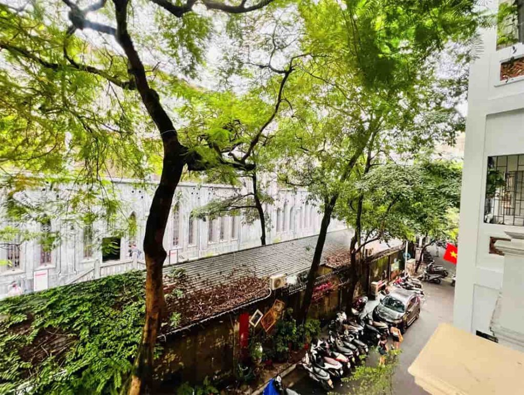 Bán nhà mặt phố Ấu Triệu, DT 65m2 giá 152 tỷ, cực phẩm view Nhà Thờ Lớn