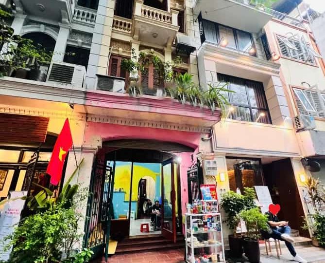 Bán nhà mặt phố Ấu Triệu, DT 65m2 giá 152 tỷ, cực phẩm view Nhà Thờ Lớn