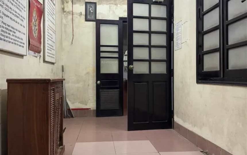 Bán Nhà Riêng Phố Nguyễn Khang, Cầu Giấy, 120m2, 4 Tầng, Nhỉnh 36 Tỷ, Ngõ Ô Tô Tránh