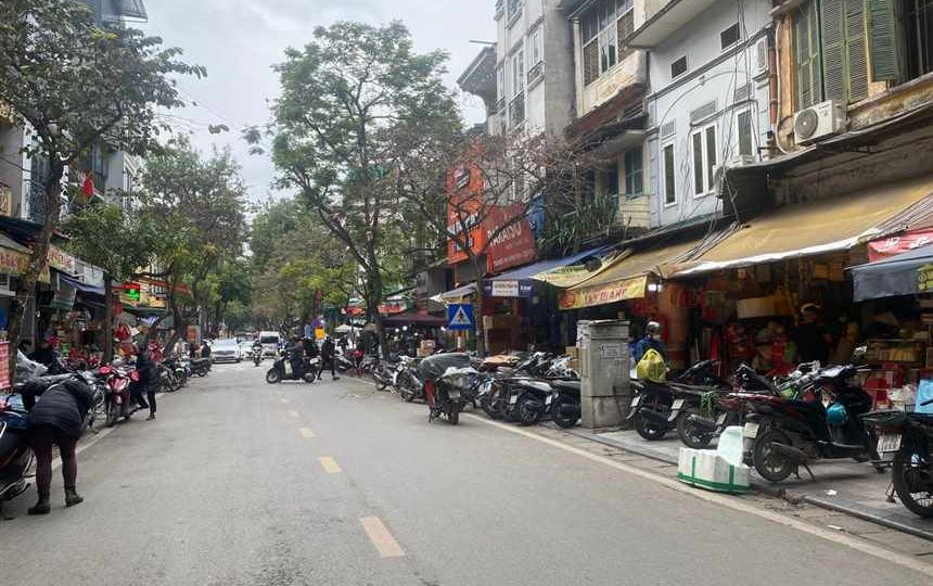 Mua Nhà 4 Tầng Đẹp Quanh Đồng Xuân, Hoàn Kiếm, Giá 62 Tỷ, DT 97m2, Mặt Phố Ô Tô 2 Chiều, Kinh Doanh Sôi Nổi