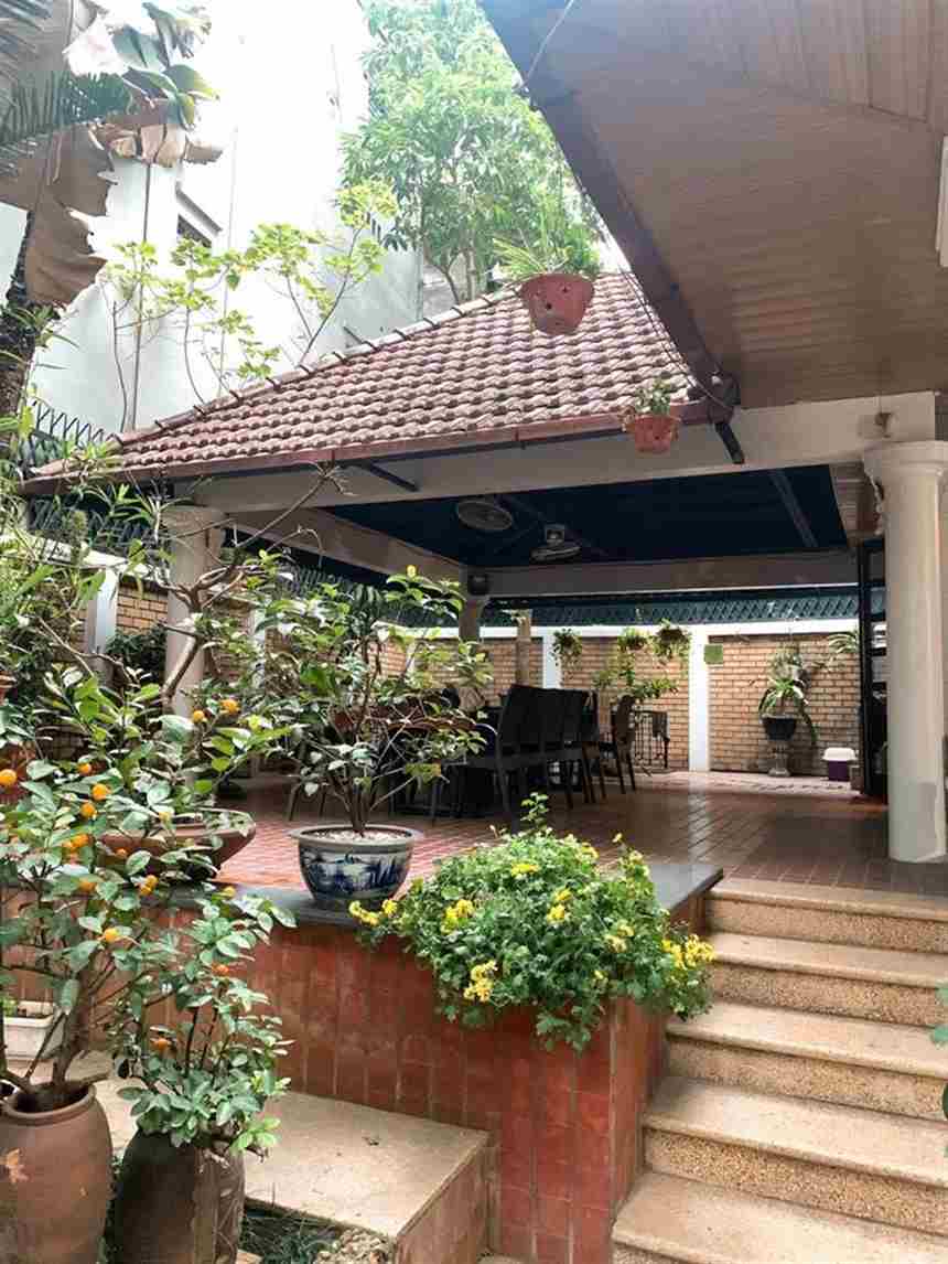 Tìm Biệt Thự 5 Tầng Phường Dịch Vọng Hậu, Cầu Giấy, DT 250m2, Đường Ô Tô Tránh, MT 17m, Có Hầm Để Xe