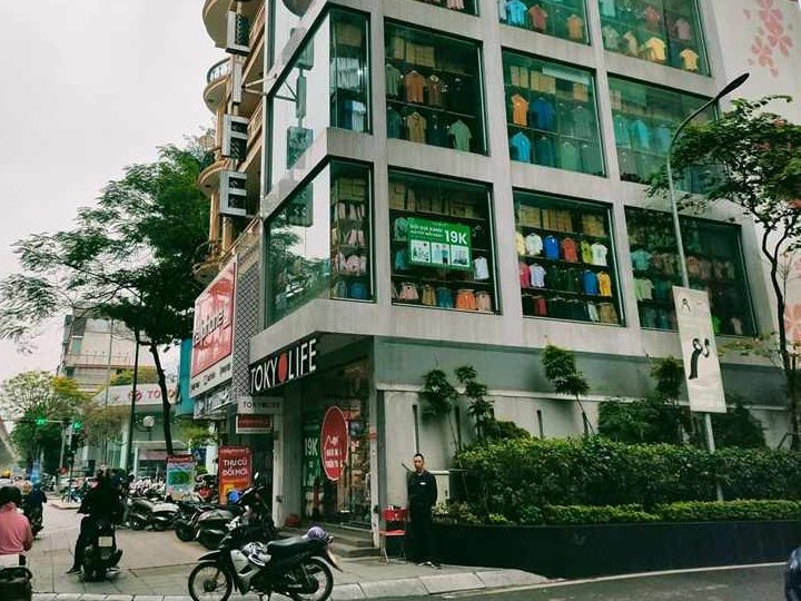 Tìm Mua Nhà 5 Tầng Khu Vực Quan Hoa, Cầu Giấy, Giá 47 Tỷ, DT 67m2, MT Hơn 4m, Đường Ô Tô Tránh