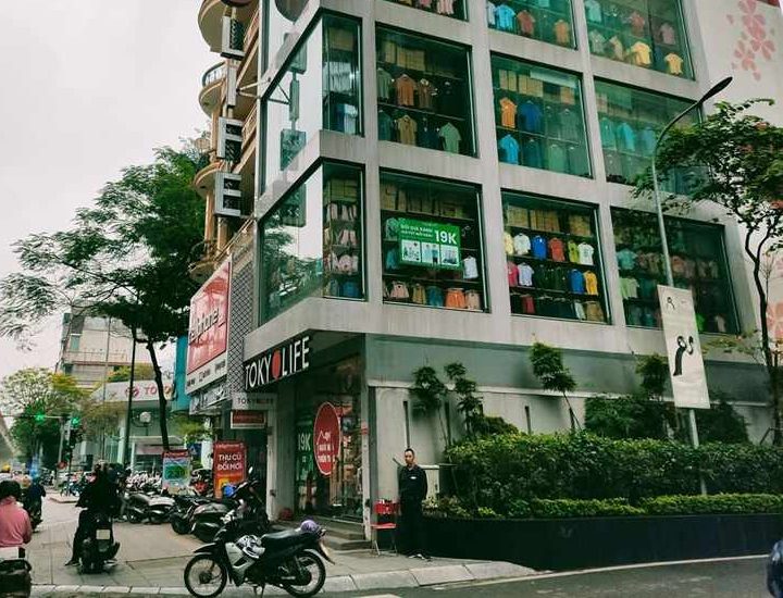 Tìm Mua Nhà 5 Tầng Khu Vực Quan Hoa, Cầu Giấy, Giá 47 Tỷ, DT 67m2, MT Hơn 4m, Đường Ô Tô Tránh