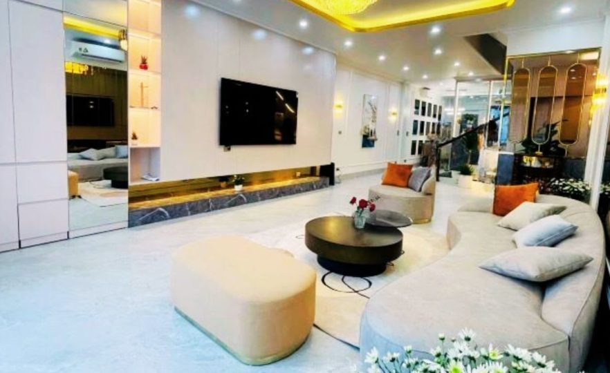 Bán Biệt Thự Sân Vườn Thọ Tháp – Dịch Vọng, Cầu Giấy 195m²