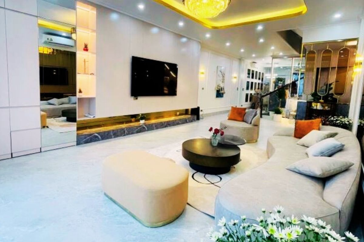 Bán Biệt Thự Sân Vườn Thọ Tháp – Dịch Vọng, Cầu Giấy 195m²