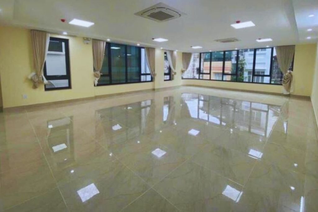 ban-nha-mat-pho-ba-trieu-ha-dong-100m2-8-tang.jpg