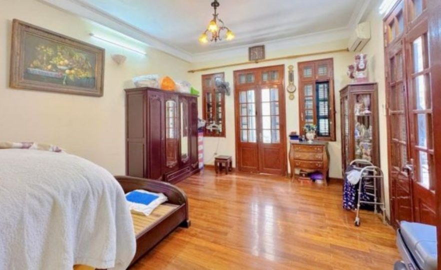 Bán nhà mặt phố Kim Hoa Đống Đa 70m2, giá 25,8 tỷ , sổ nở hậu