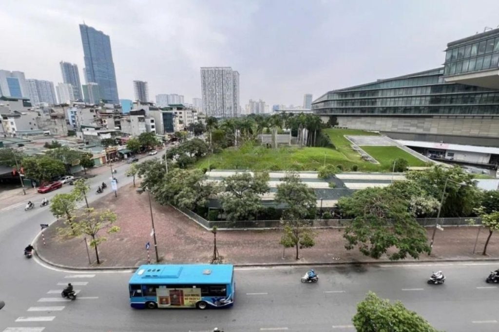 ban-nha-mat-pho-mieu-dam-200m2.jpg