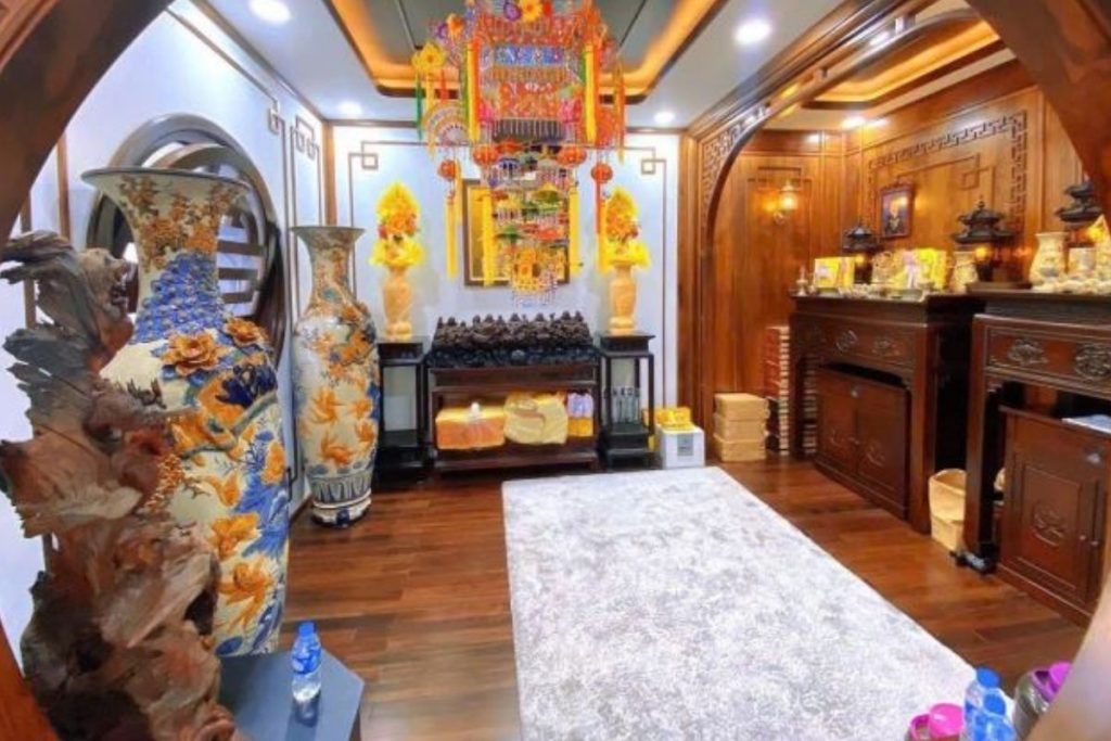 sieu-pham-trung-kinh-85m2-7-tang-thang-may-42-ty.jpg