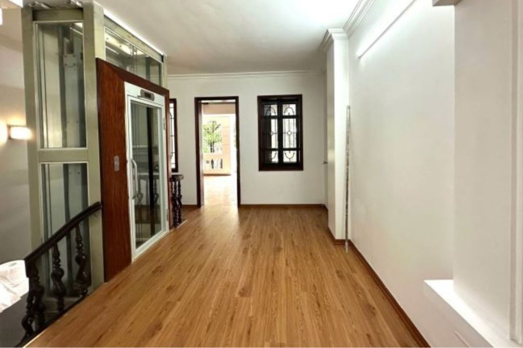 ban-nha-mat-pho-xuan-quynh-70m2-5-tang-37-ty.jpg