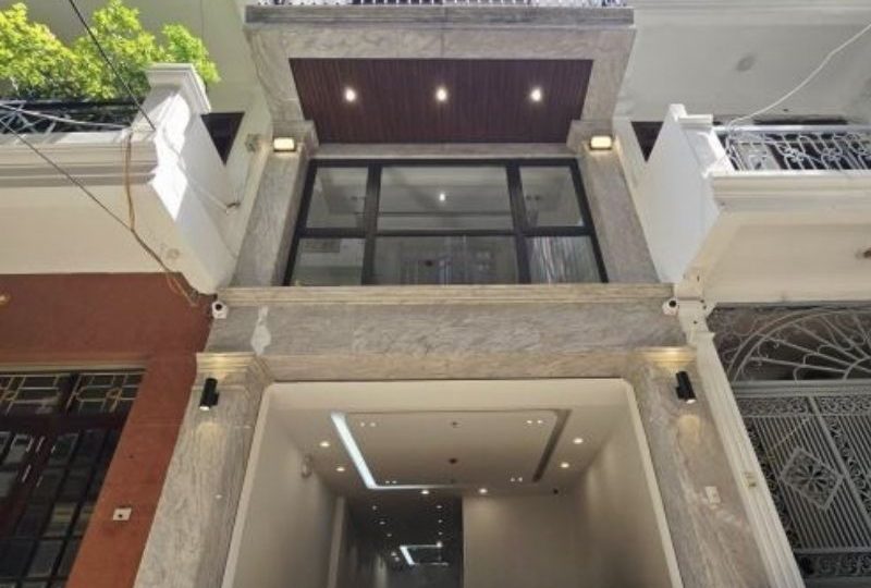 Nhà phố Phương Liệt Thanh Xuân 90m² 7 tầng giá 22 tỷ