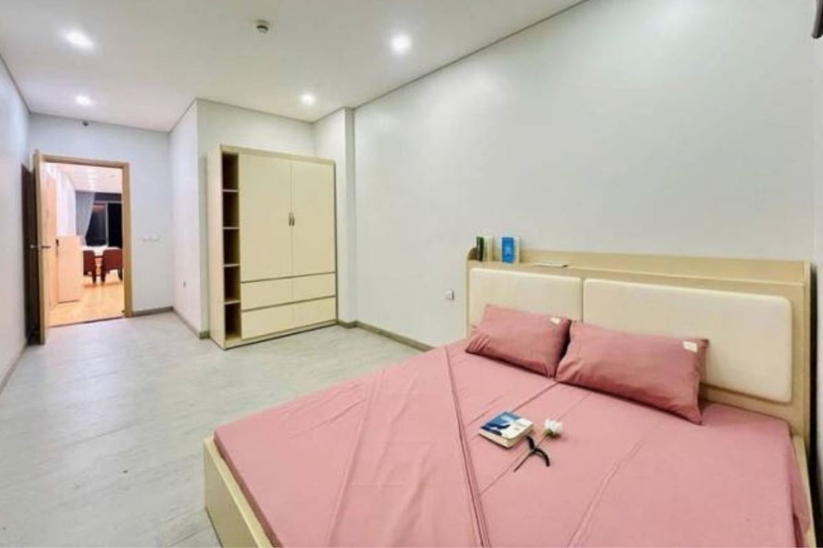 Bán Nhà Phố Giáp Nhất – Lô Góc, 9 Tầng, Doanh Thu 250 Triệu