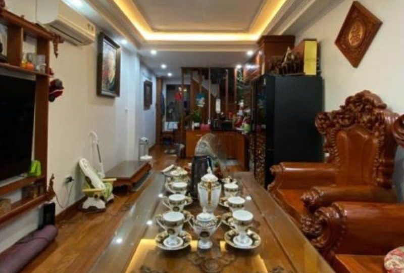 Bán nhà sát mặt phố Lê Thanh Nghị 35m², 6 tầng, 11,5 tỷ