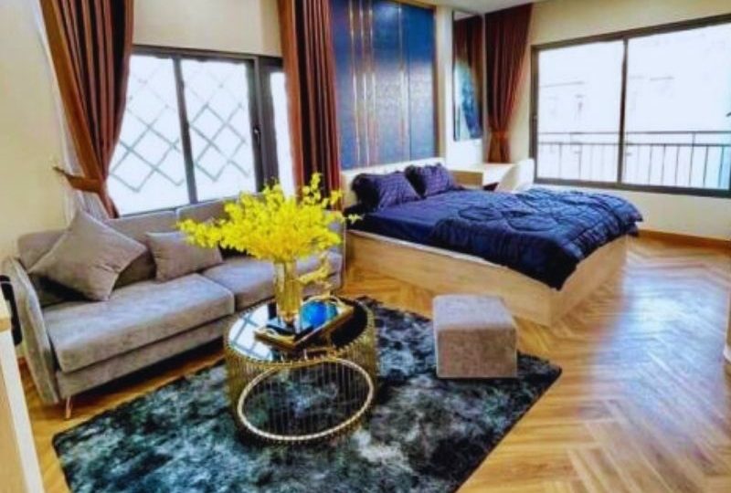 Bán tòa căn hộ cao cấp Thụy Khuê 190m² MT 10m giá 33 tỷ