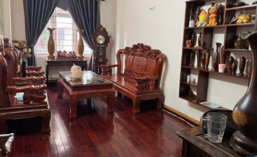 mua bán tòa nhà văn phòng Hoàng Cầu 10 tầng – MT 12m