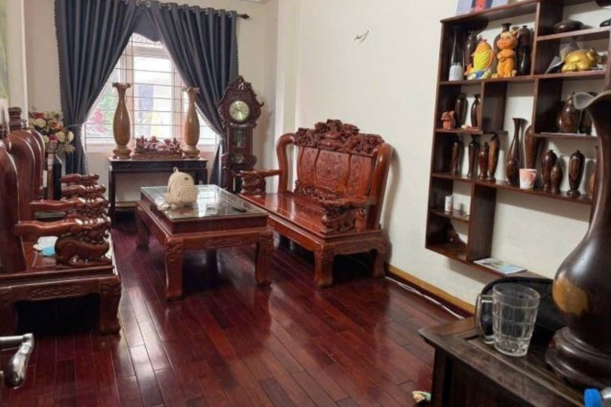 mua bán tòa nhà văn phòng Hoàng Cầu 10 tầng – MT 12m