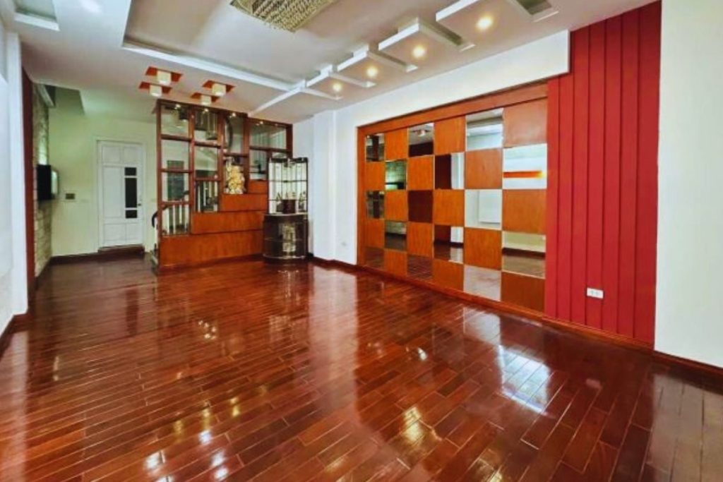 sieu-pham-tran-duy-hung-60m²-5-tang-mt-468m-gia-225-ty.jpg