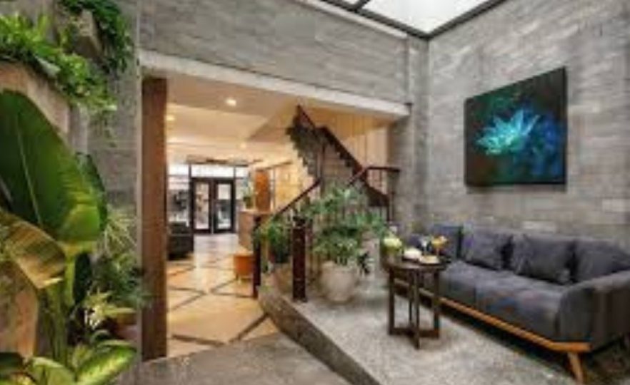 Bán nhà Hàng Quạt 200m², MT8m, 10 tầng, 36PN giá 300 tỷ