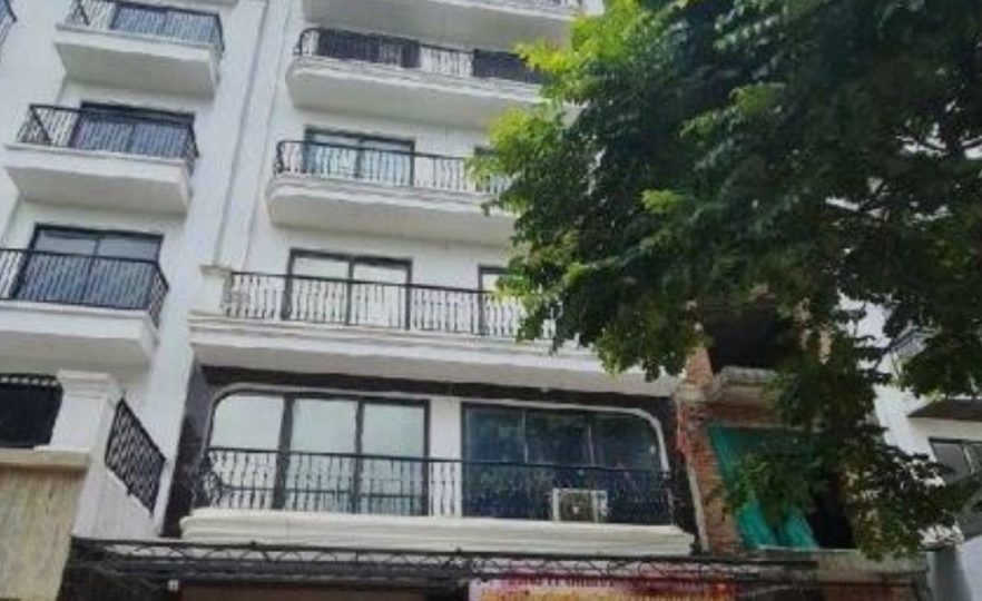 Bán liền kề Ngọc Thuỵ 150m²,  1 hầm + 6 tầng nổi – vỉa hè, ô tô tránh – 41,5 tỷ