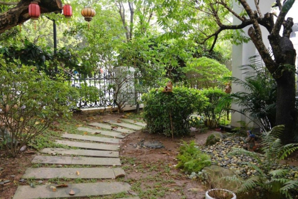 biet-thu-don-lap-hoa-lan-380m2.jpg