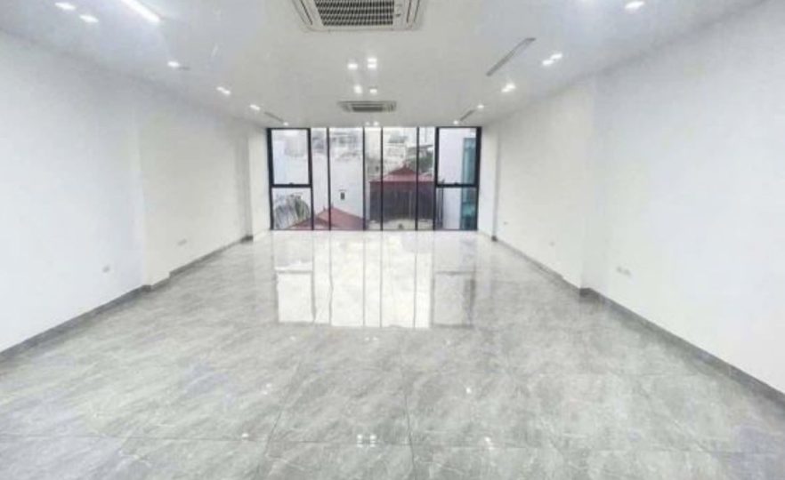 Tòa Văn Phòng Hoàng Ngân 95m² 9 Tầng 1 Hầm MT5.8m Giá 50.5 Tỷ