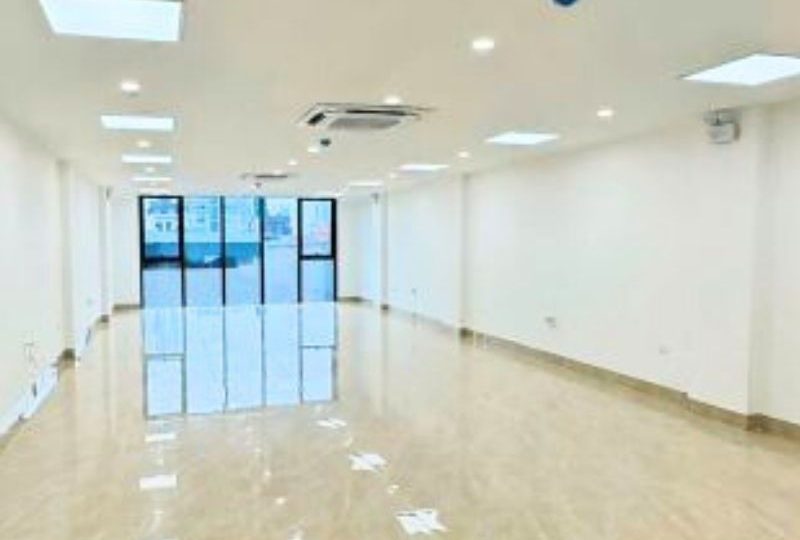 Bán tòa văn phòng mặt phố Khuất Duy Tiến 120m², 9 tầng, 71 tỷ