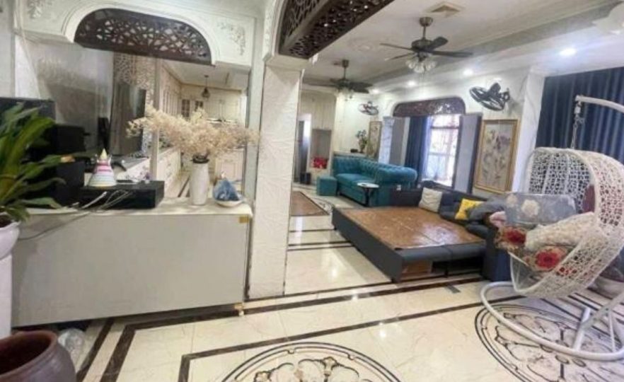 Bán Nhà Mặt Phố Trần Duy Hưng 135m², 7 Tầng, Thang Máy 68 Tỷ