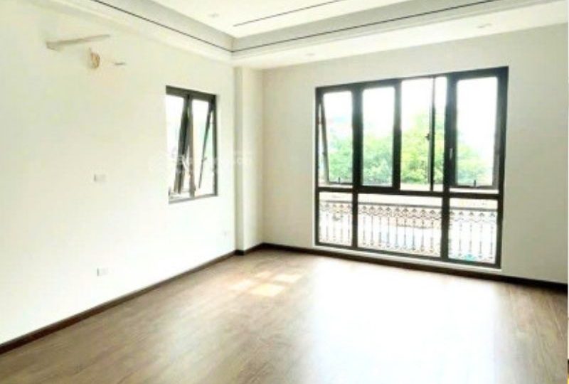 Bán Nhà Mặt Phố Lô Góc Nguyễn Đức Cảnh – 50m² x 5 Tầng – Hướng Nam – Vỉa Hè Rộng – Giá 19 Tỷ