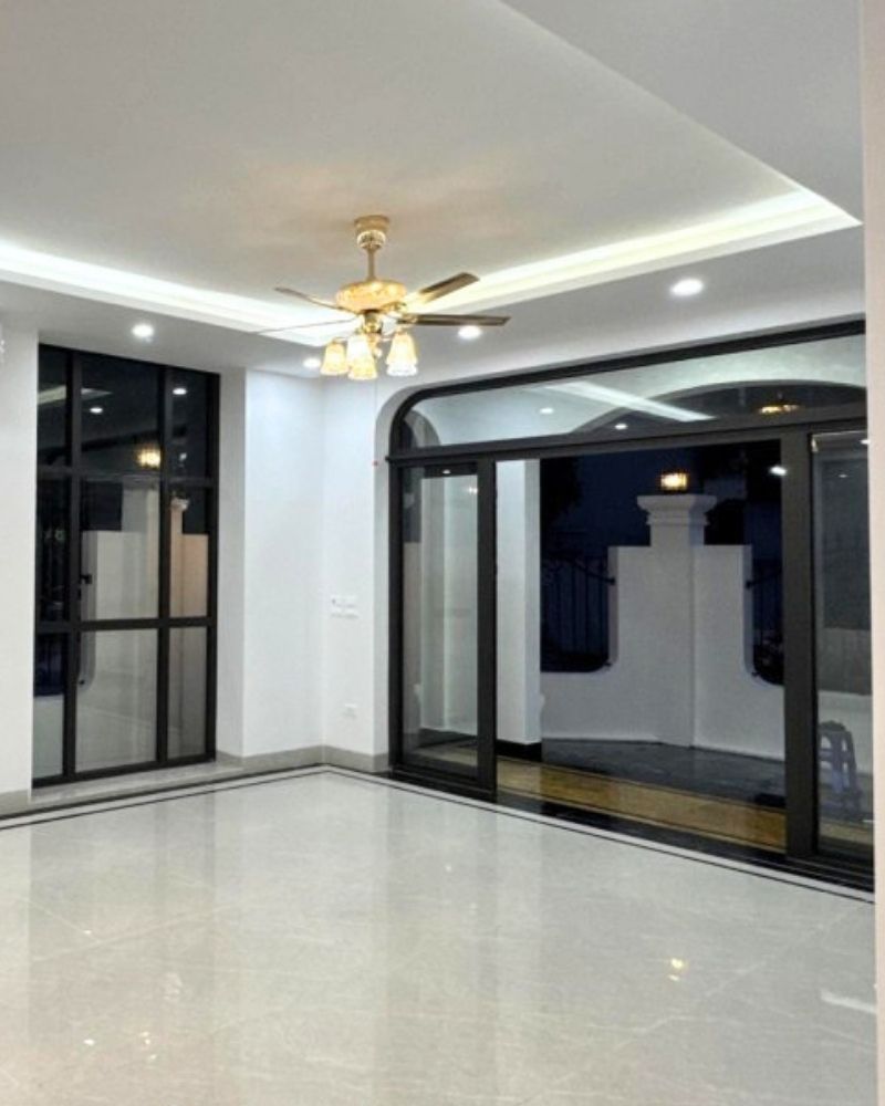Bán Biệt Thự Lô Góc Văn Khê Hà Đông 181m², 3 Tầng, Sổ Đỏ, Giá 42 Tỷ