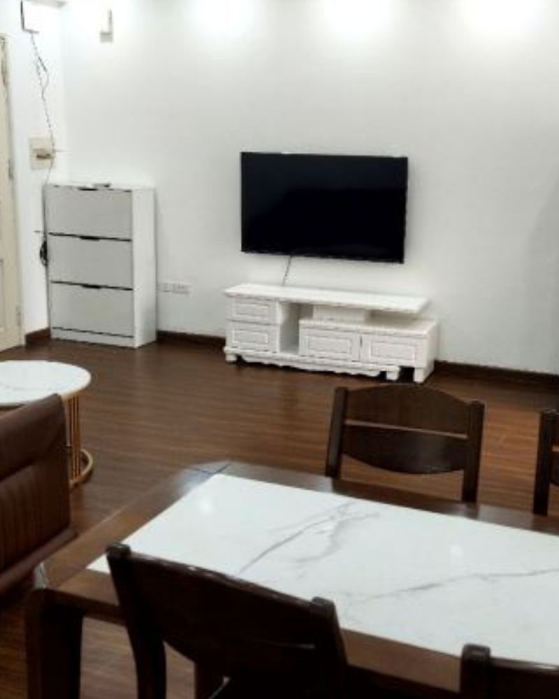 Cho Thuê Căn Hộ Nguyễn Ngọc Vũ 80m² 2PN Đủ Đồ 9 Triệu/Tháng